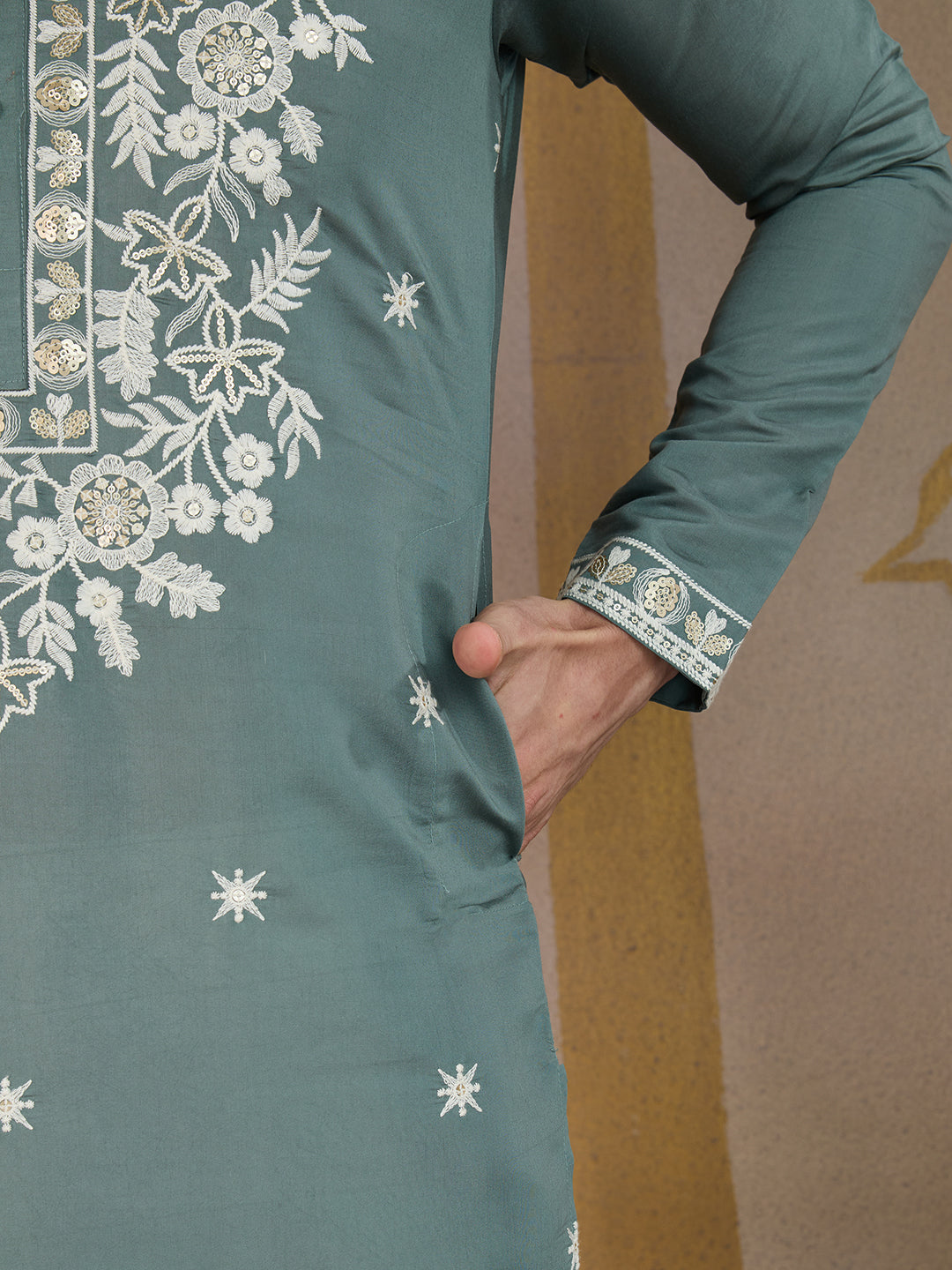 BRIGHT TEAL FLORAL EMBROIDERY KURTA SET