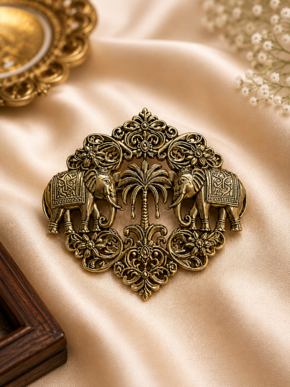 Royal Elephant Heritage Brooch & Button Set