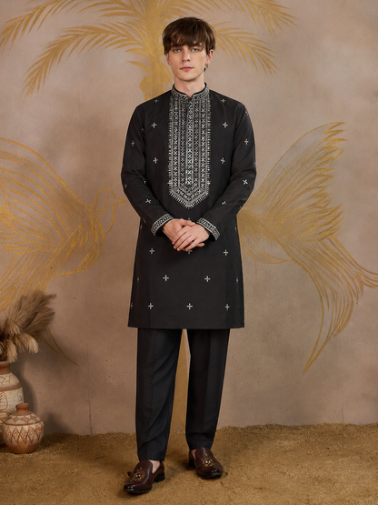 Noir Heritage Embroidered Kurta Pant Set