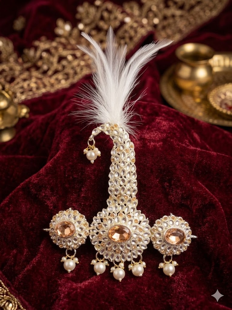 Ivory Royale Feather Kalangi
