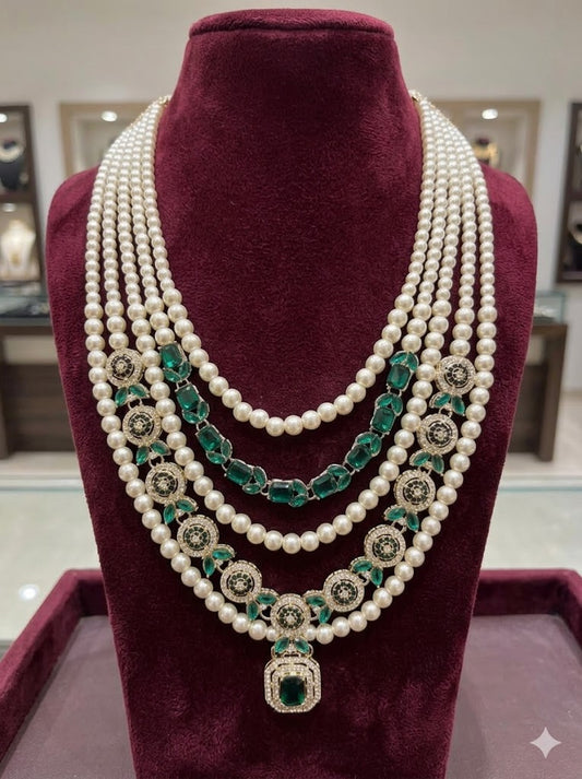 Panna Rajsi Pearl Kundan Mala