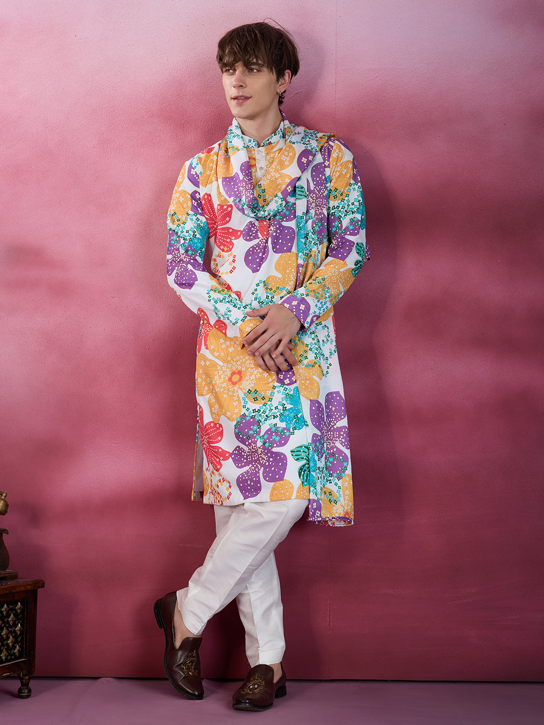 OFF WHITE PRINTED KURTA SET WITH PANT AND DUPATTA