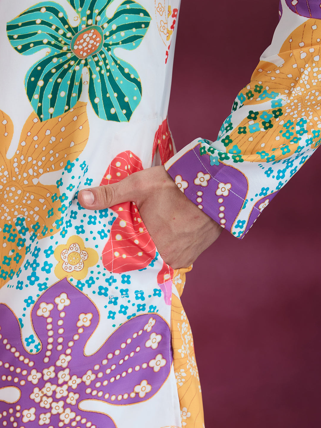 OFF WHITE PRINTED KURTA SET WITH PANT AND DUPATTA