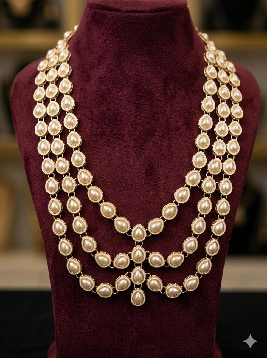 Noor Pearl Cascade Royal Mala