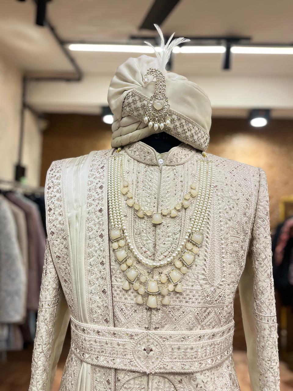 Shehenshah Pearl Crest Kalangi