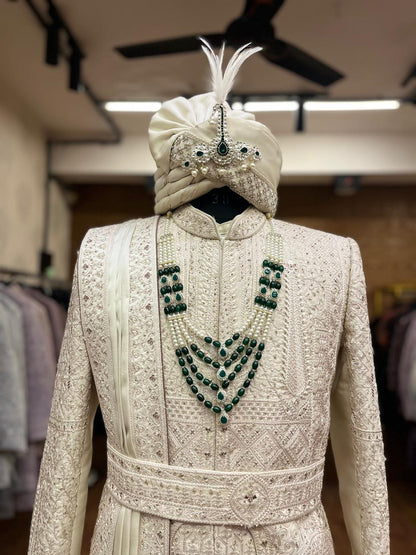 Shehenshah Emerald Morpankh Kalangi
