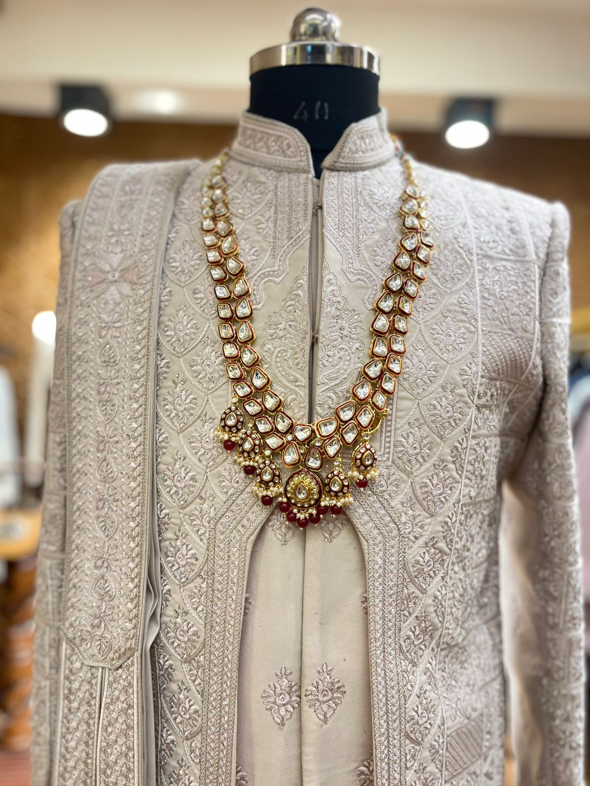 Surkh Noor Kundan Royal Mala