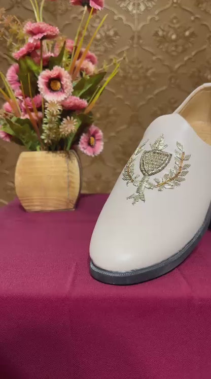 Rajvansh Ivory Crest shoes